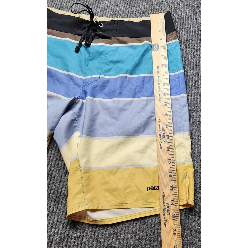 Patagonia Mens Board Shorts Size 30 Blue Yellow Striped Swim Trunks Surf‎